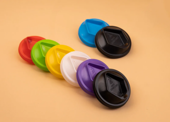 Про виробника кришок для кавових склянок