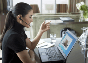 Помощь онлайн-психолога: достоинства и особенности