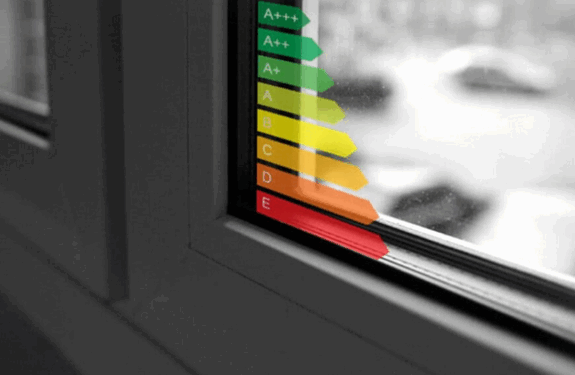Енергоефективність на варті бюджету: як правильний вибір вікон заощаджує на опаленні