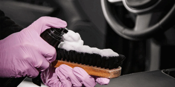 Налаживаем правильный уход за салоном машины