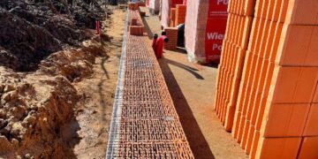 Пустотность керамических блоков: баланс прочности и энергоэффективности