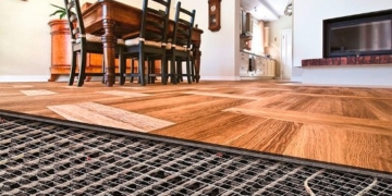 Тёплый пол под ламинат: особенности, преимущества и монтаж